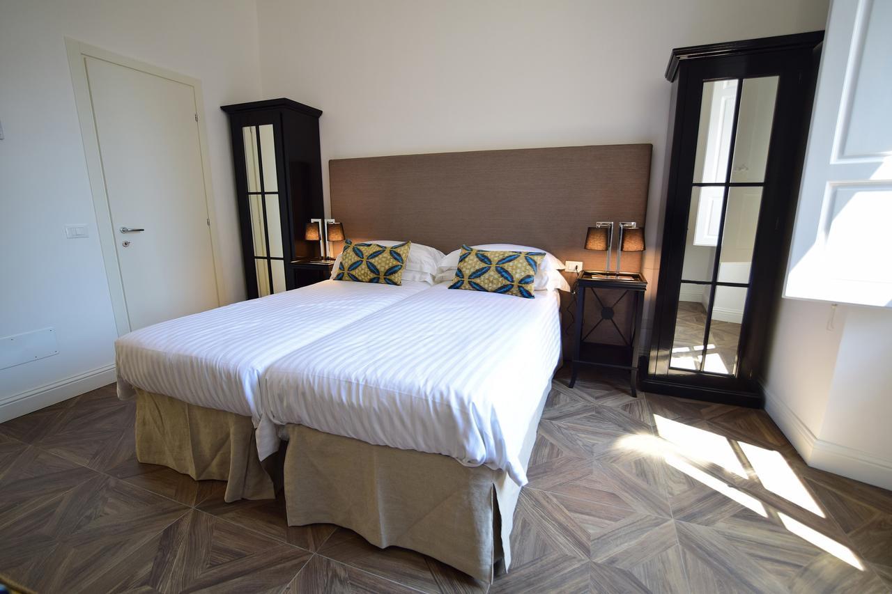 Bed & Breakfast Kf Deluxe Firenze